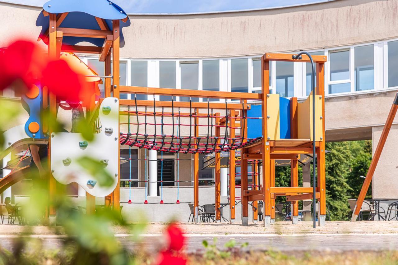 Poilsio Namai "Vyturys" Hotel Palanga Ngoại thất bức ảnh
